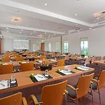 Ringhotel Am Stadtpark 4* リューネン