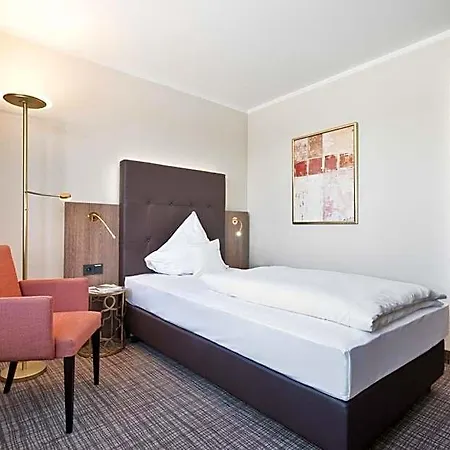 Ringhotel Am Stadtpark 호텔 뤼넨