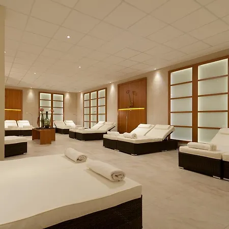 Hotel Ringhotel Am Stadtpark 4*