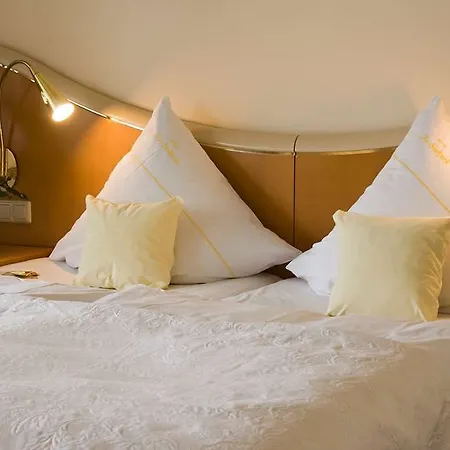 Ringhotel Am Stadtpark Hotel Luenen