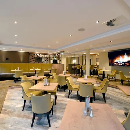 Ringhotel Am Stadtpark Otel 4*
