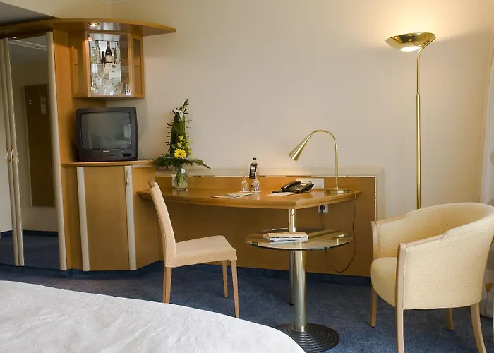 Hotel Ringhotel Am Stadtpark 4*