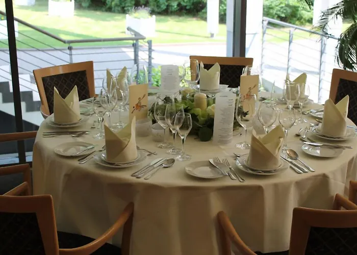 Ringhotel Am Stadtpark Hotel Luenen
