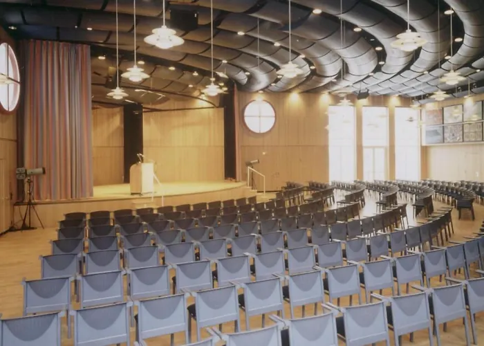 מלון Ringhotel Am Stadtpark Lünen